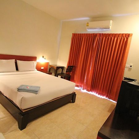 Paradise Resort Ban Nong Pla Lai Exterior foto